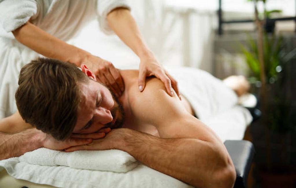 Die Bedeutung der Umgebung und Atmosphäre während einer Massageeinheit