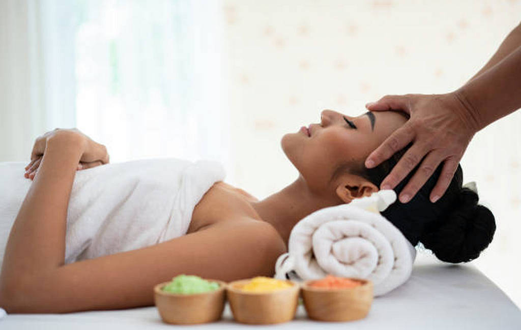 Einfluss von regelmäßiger Massage auf den Schlaf und die mentale Erholung